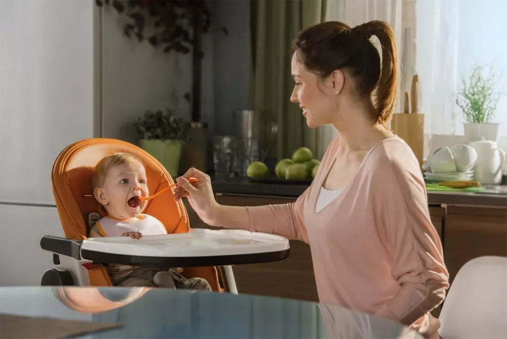 Пюре в прикорме: как ввести правильно