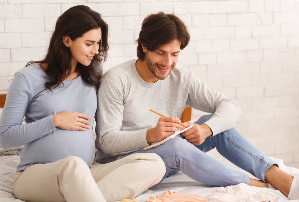 shutterstock_1591188469.jpg как выбрать имя для ребенка при разногласиях
